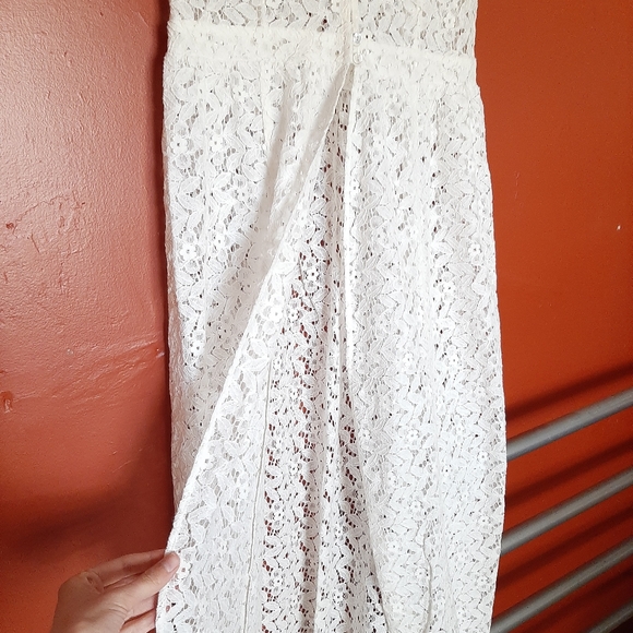 Lace Embroidery Maxi Dress - Picture 8 of 8